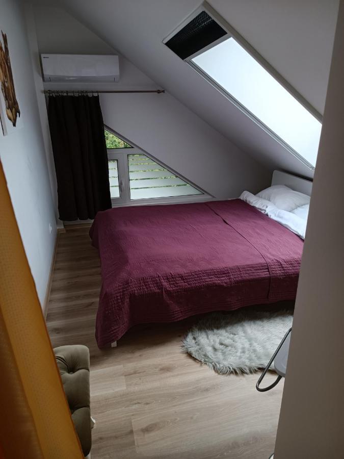 Liuto Apartamentai Juodkrante Exterior photo